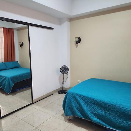 Fantastico Apto Completo En El Centro De Pereira Villa Luaran gambar